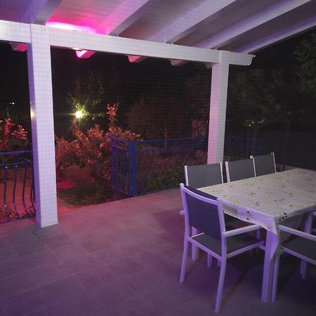 קפיטלו Villa Cilento Mare, Bellissima Con Ampio Giardino חדר תמונה